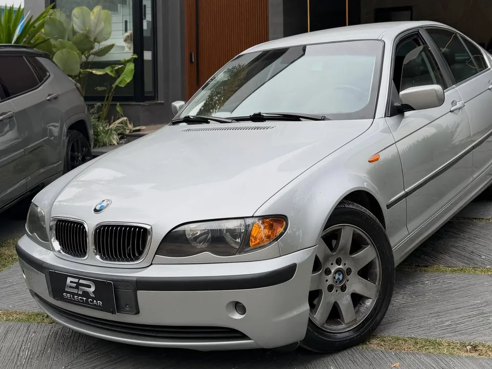 BMW 320i 2.2 Blindada 2002